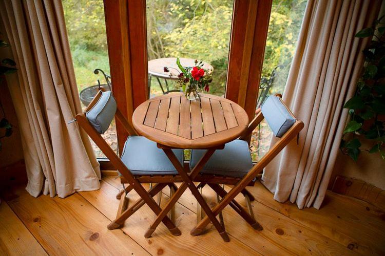 Chalet Little Hollows Glamping